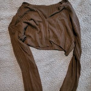 Long sleeve black crop top